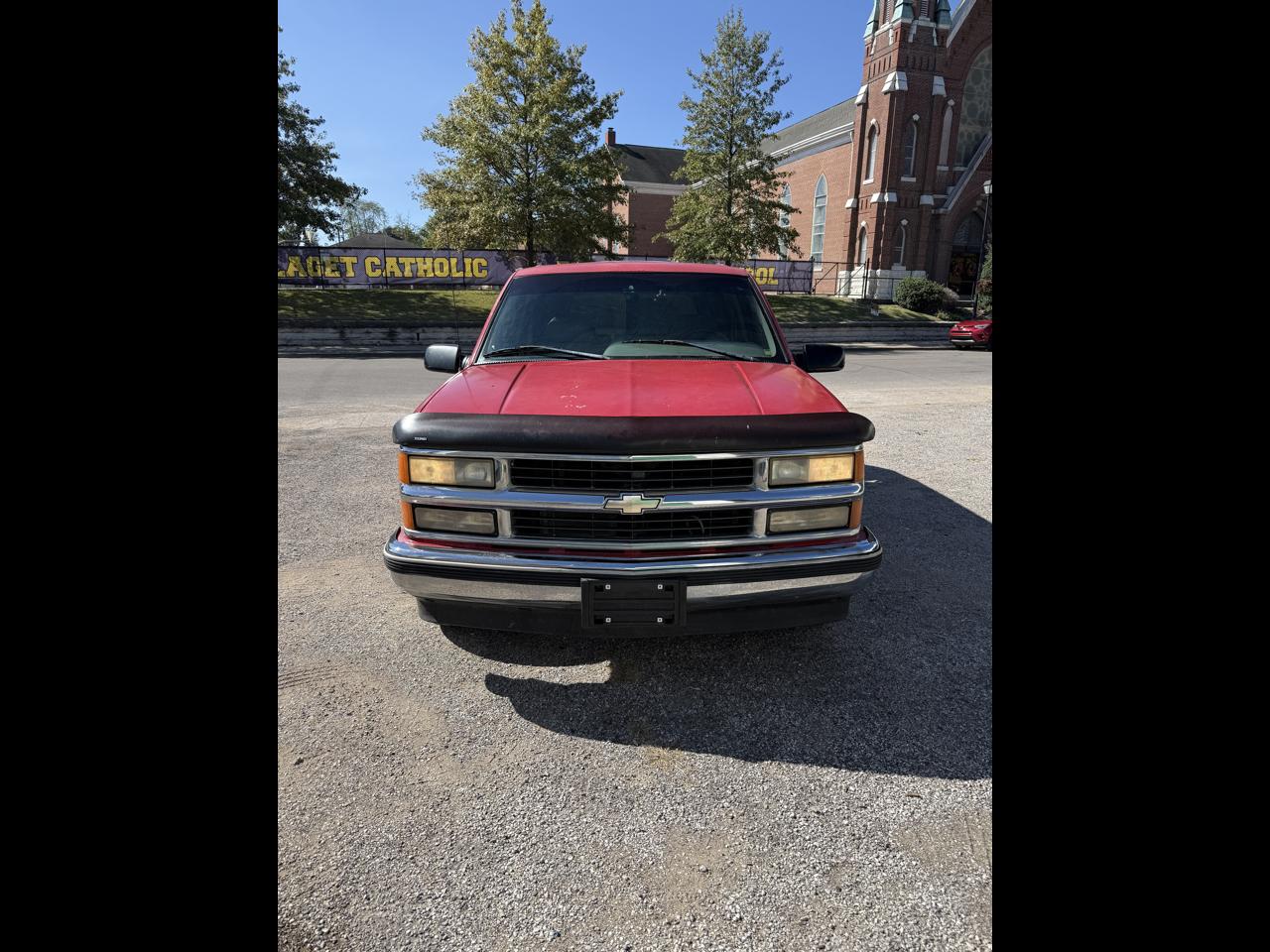 Chevrolet Tahoe 4-Door 2WD 1996