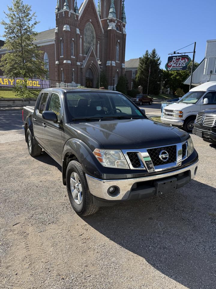 Nissan Frontier SE Crew Cab 4WD 2010