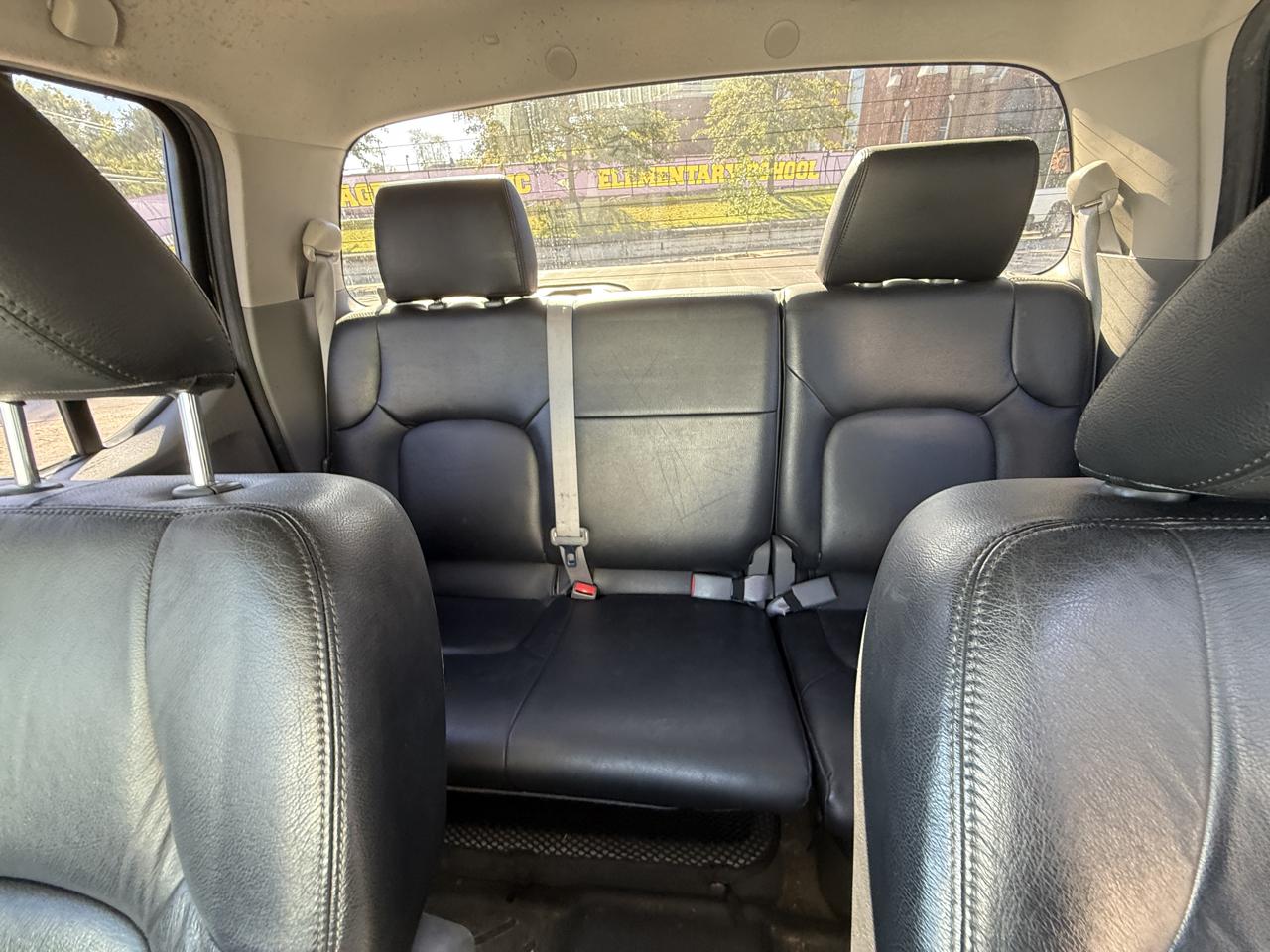 Nissan Frontier SE Crew Cab 4WD 2010