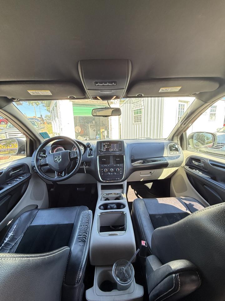 Dodge Grand Caravan SXT 2017