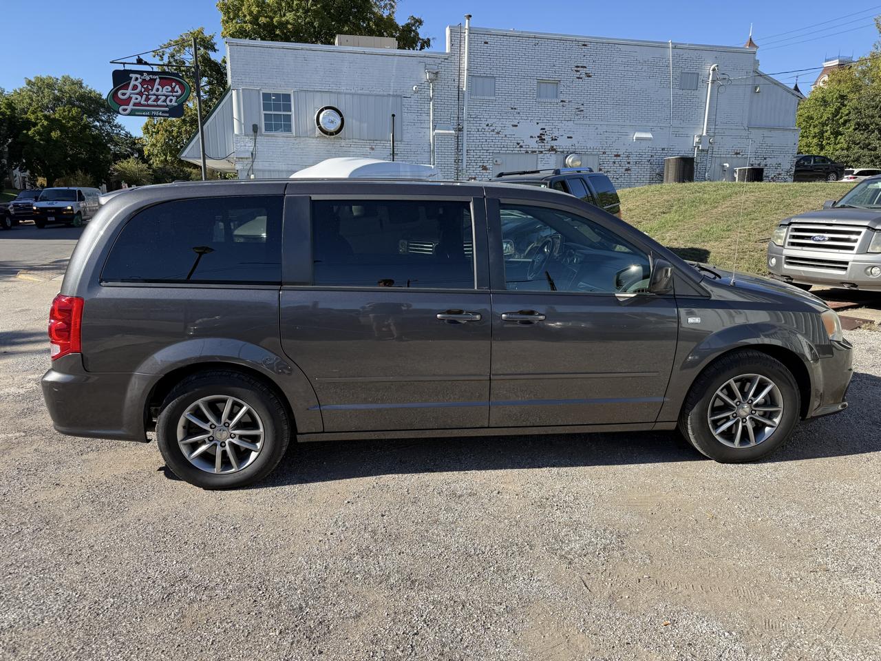 Dodge Grand Caravan SE 2014