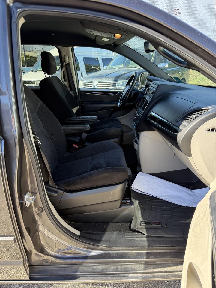 Dodge Grand Caravan SE 2014