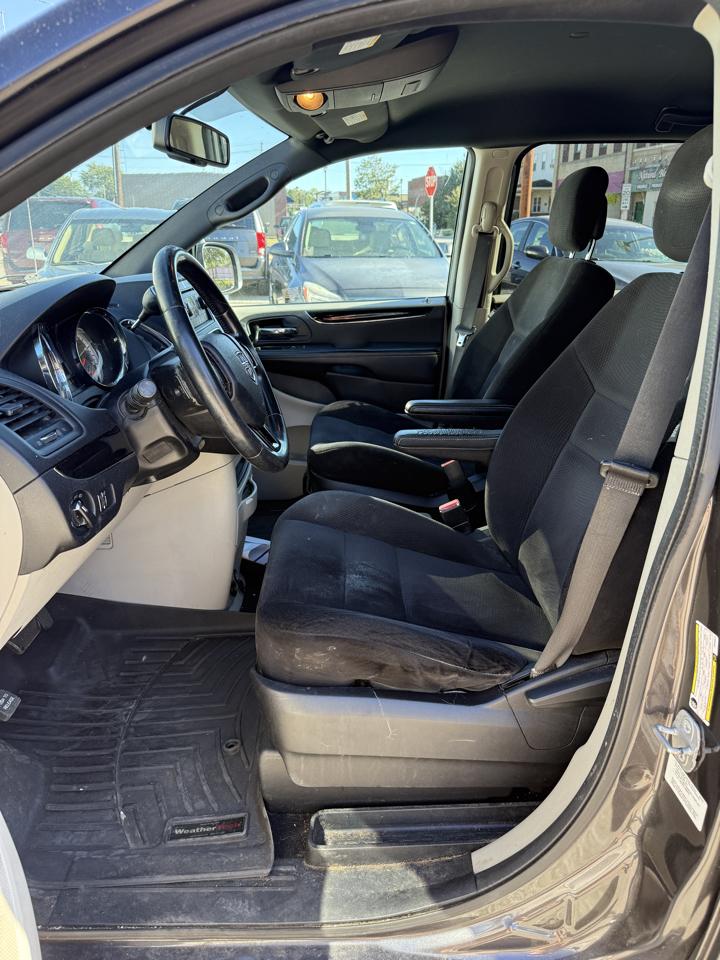 Dodge Grand Caravan SE 2014