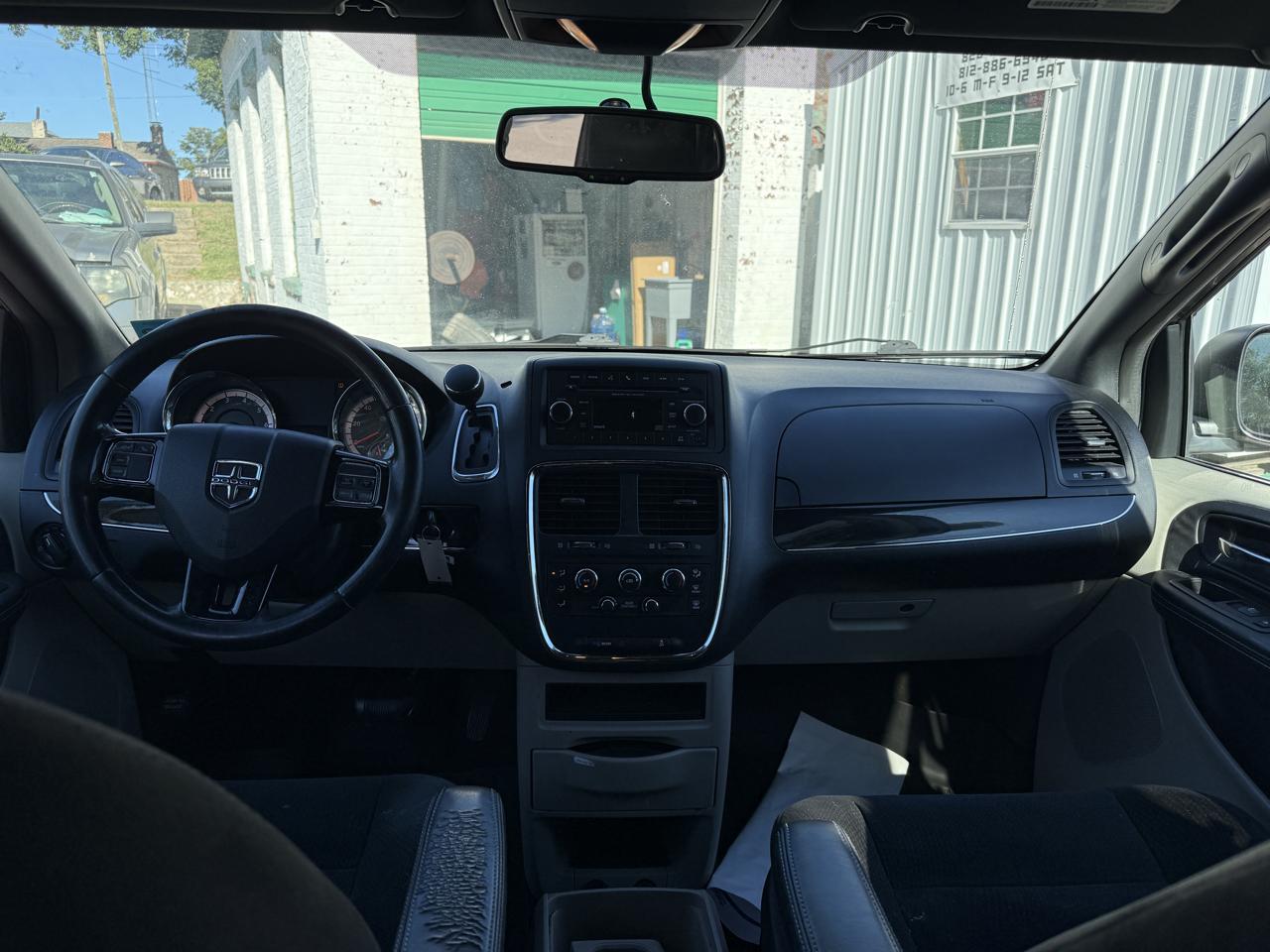 Dodge Grand Caravan SE 2014