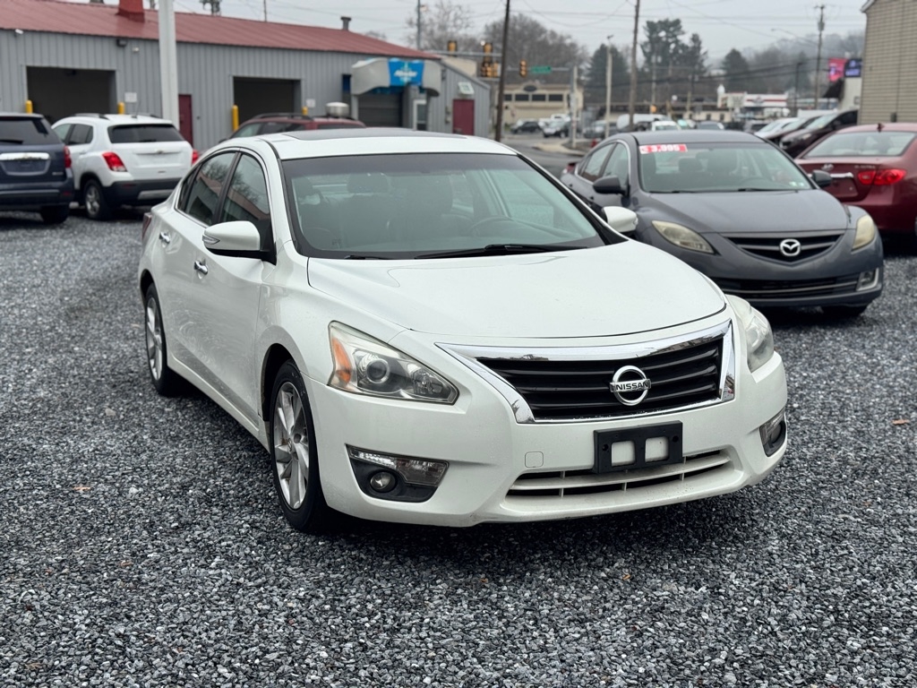 2013 Nissan Altima 2.5 photo 3