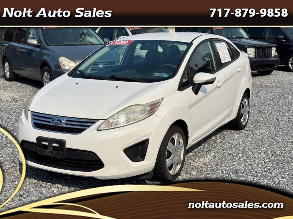 2013 Ford Fiesta SE Sedan