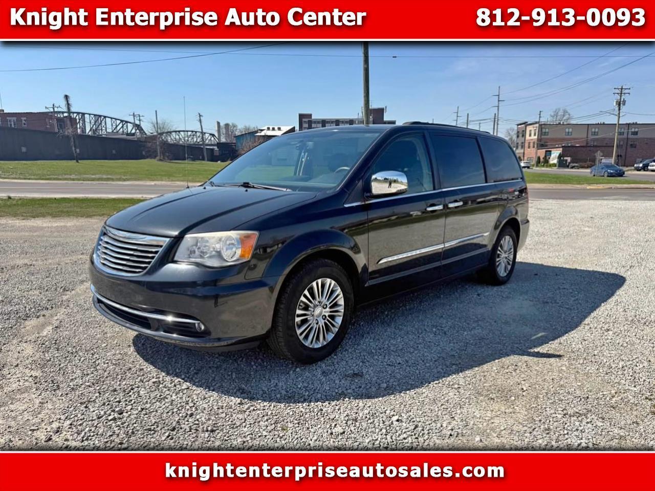 2013 Chrysler Town & Country Touring-L