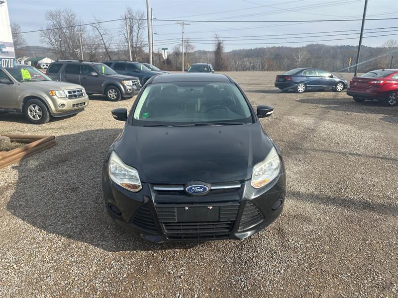 Ford Focus SE Sedan 2014