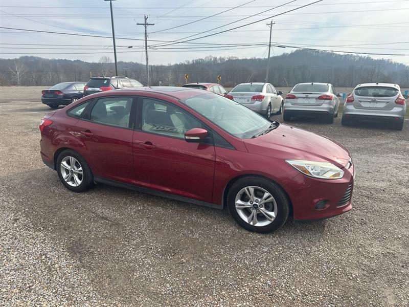 Ford Focus SE Sedan 2014