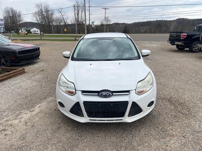 Ford Focus SE Sedan 2013