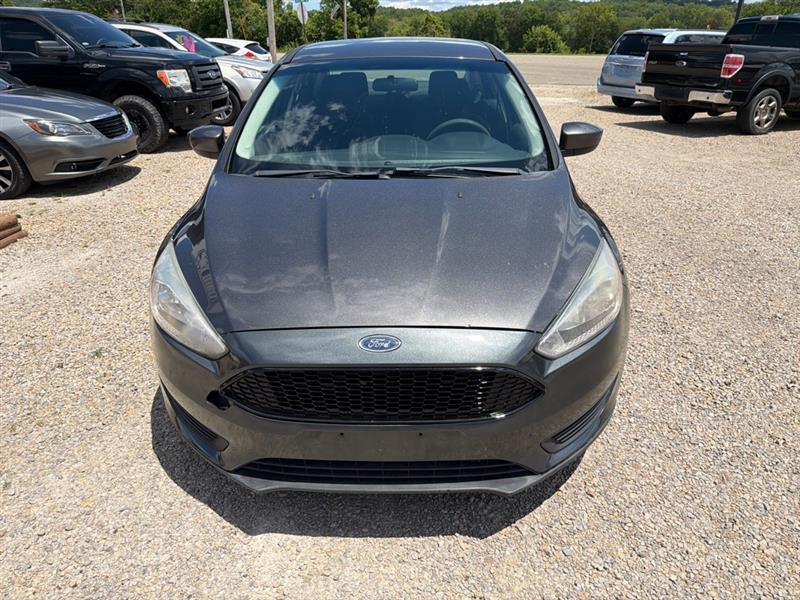 Ford Focus SE Sedan 2018