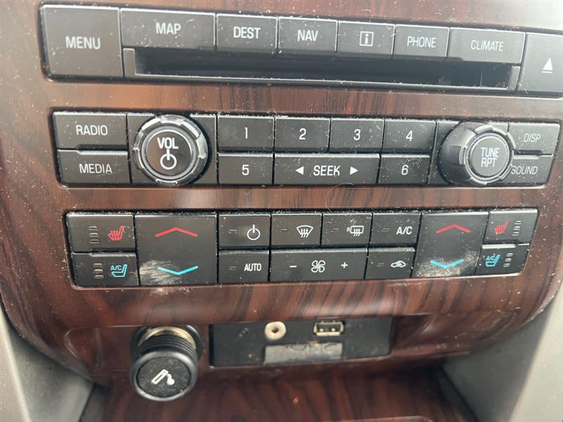 Ford F-150 XL SuperCrew 5.5-ft. Bed 4WD 2012