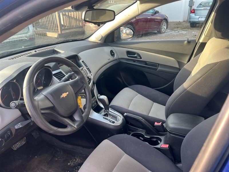 Chevrolet Cruze 2LS 2012