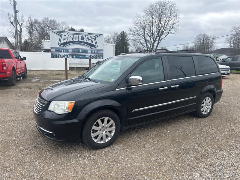 2012 Chrysler Town & Country Touring-L