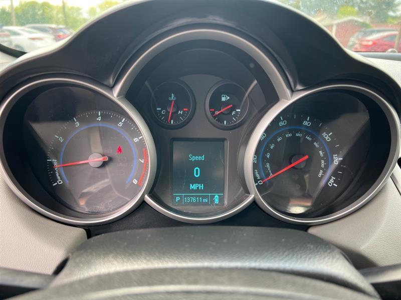Chevrolet Cruze 2LS 2012