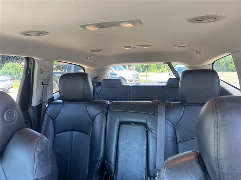 Chevrolet Traverse 1LT FWD 2015