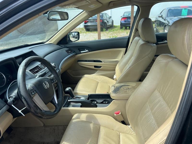 Honda Accord SE Sedan AT 2012