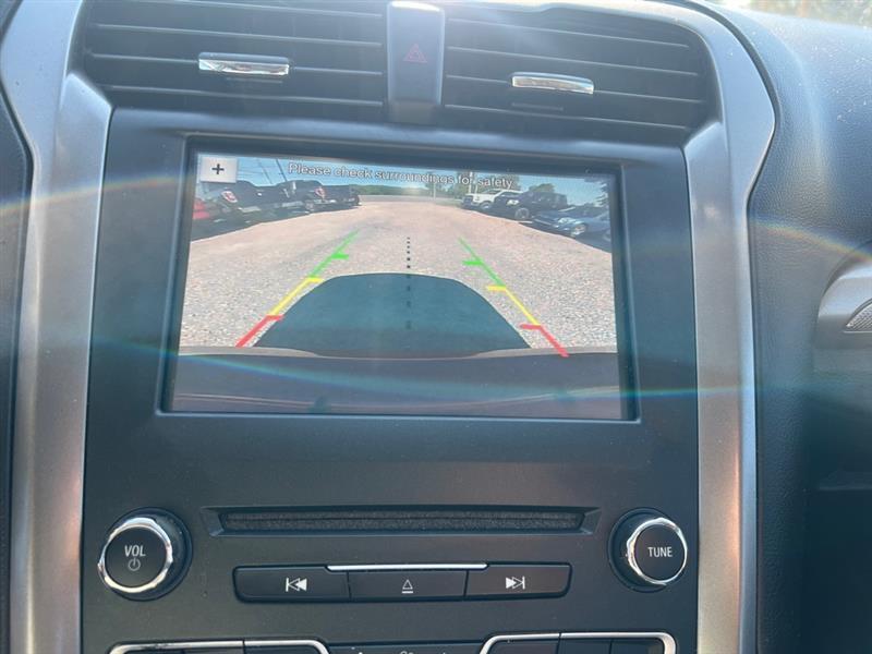 Ford Fusion SE 2017
