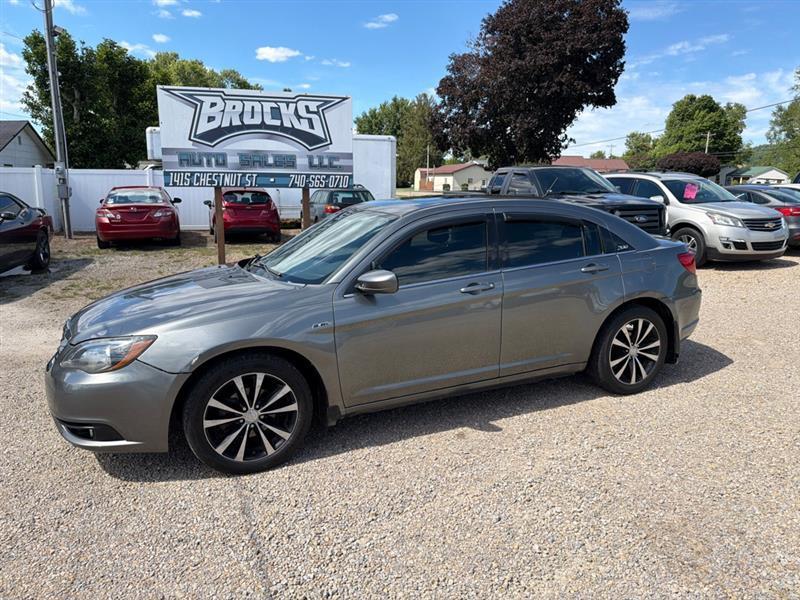 2013 Chrysler 200 Touring