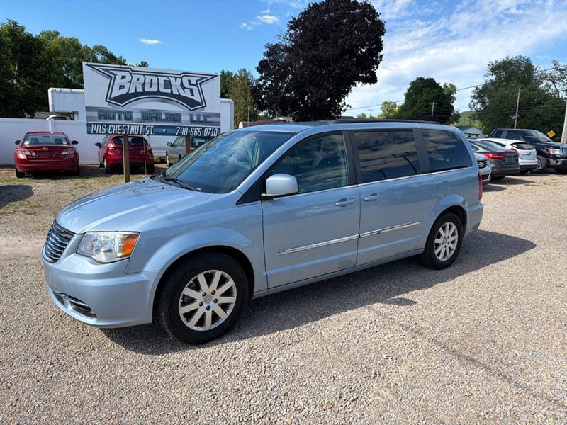 2012 Chrysler Town & Country Touring