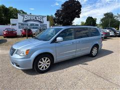 2012 Chrysler Town & Country 