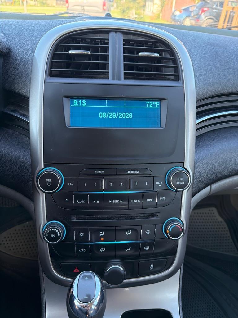 Chevrolet Malibu LS 2014