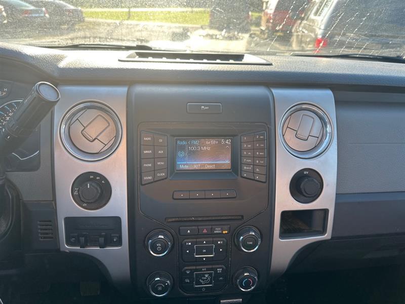 Ford F-150 XL SuperCab 8-ft. Bed 4WD 2013