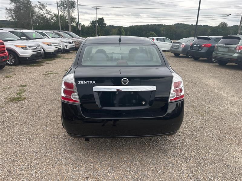 Nissan Sentra 2.0 2010