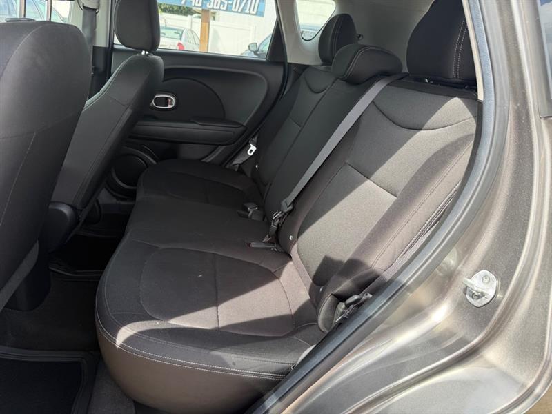 Kia Soul Base 6A 2016
