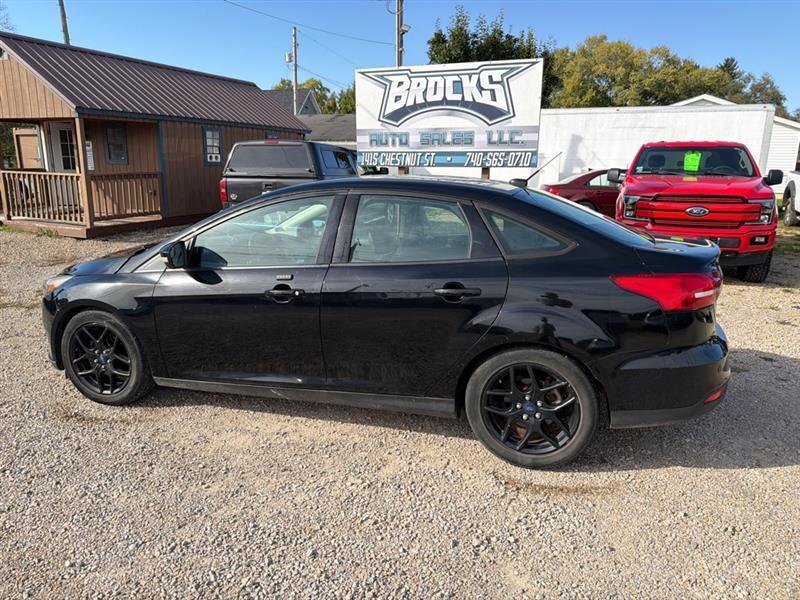 Ford Focus SE Sedan 2016
