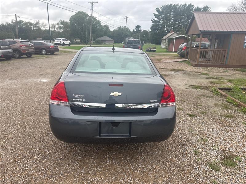 Chevrolet Impala LS 2011