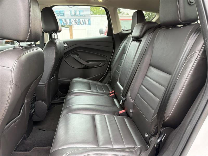 Ford Escape Titanium FWD 2015
