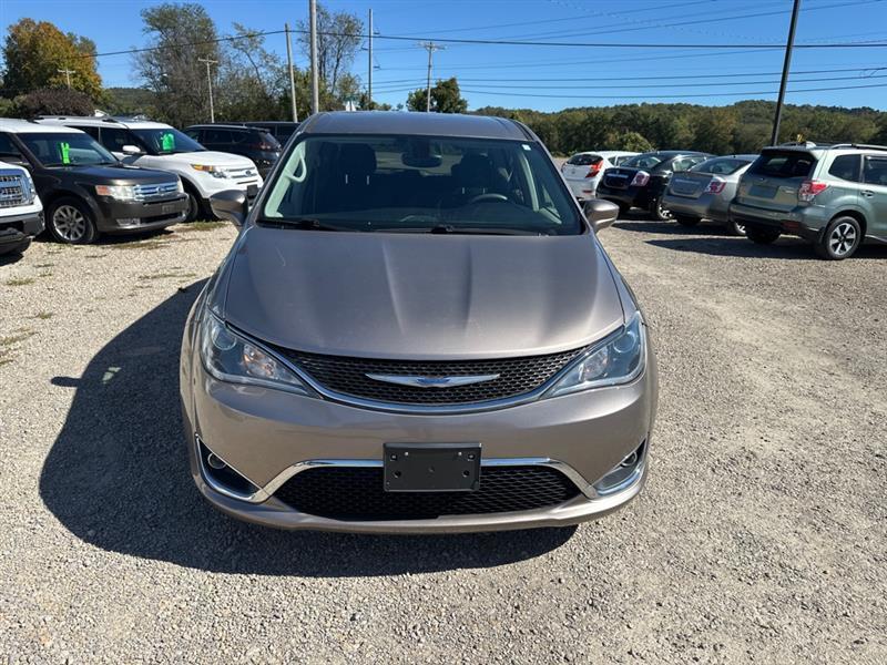 Chrysler Pacifica Touring Plus 2018