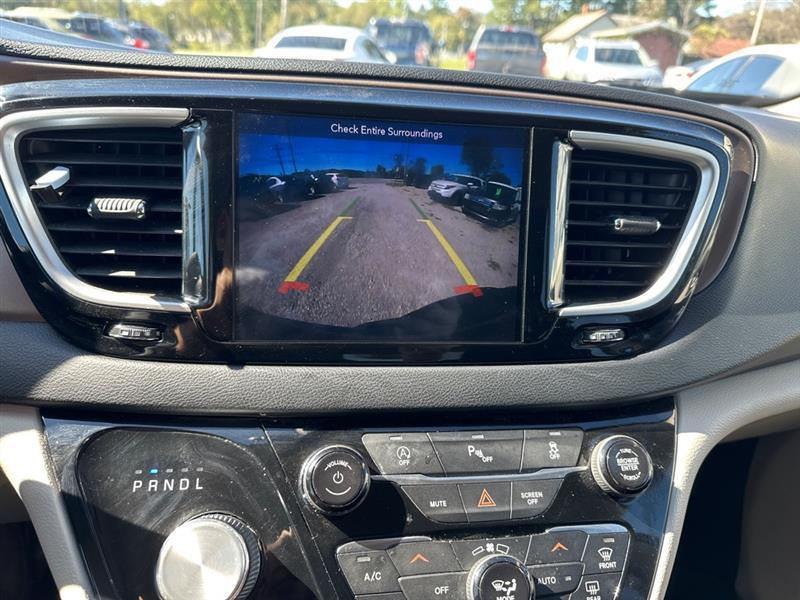 Chrysler Pacifica Touring Plus 2018