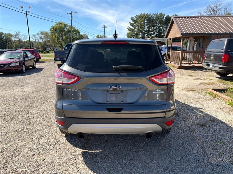 Ford Escape SE FWD 2015
