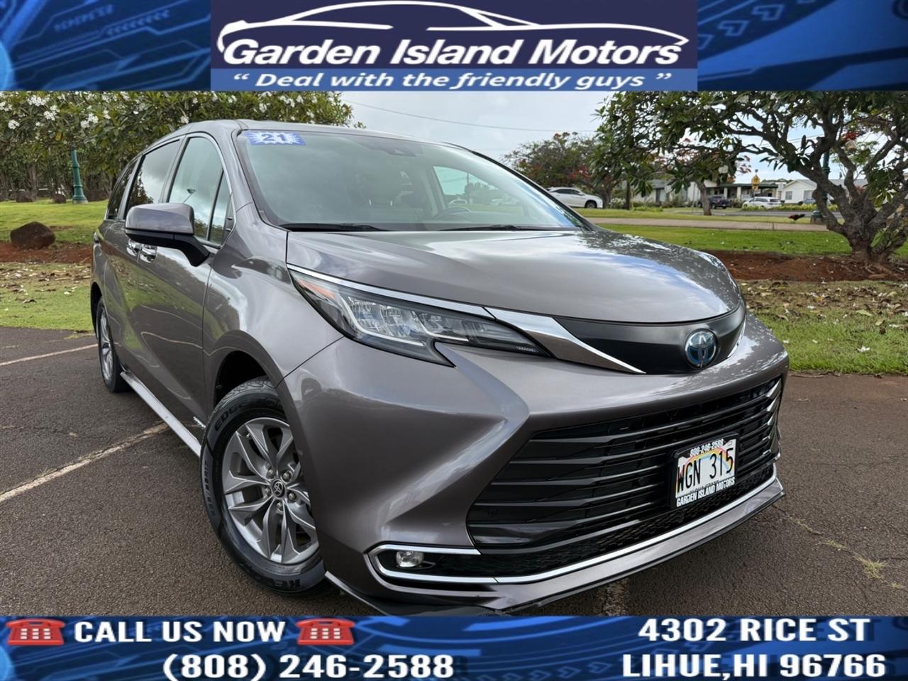 Toyota Sienna XLE 7-Passenger 2021