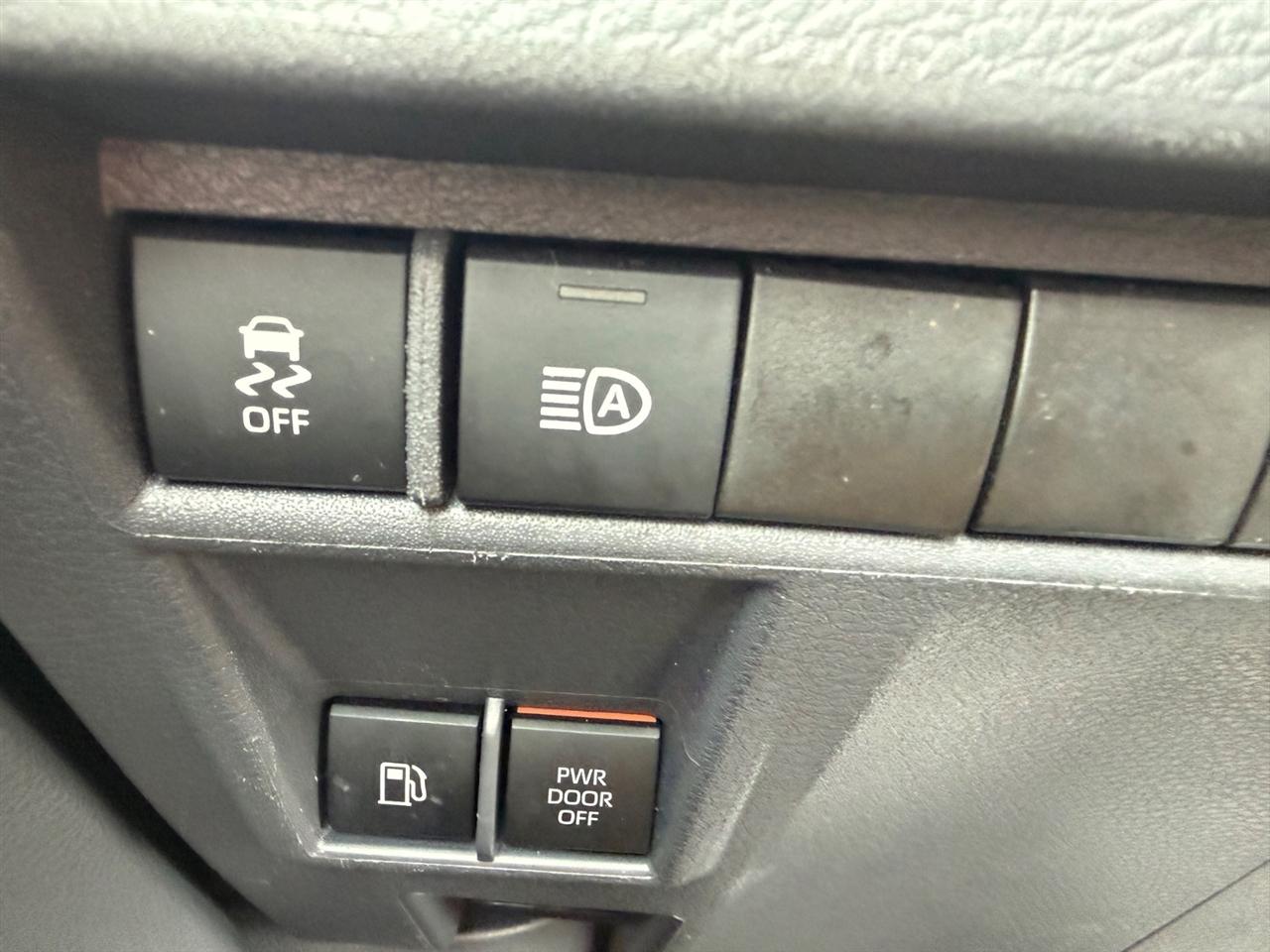 Toyota Sienna XLE 7-Passenger 2021