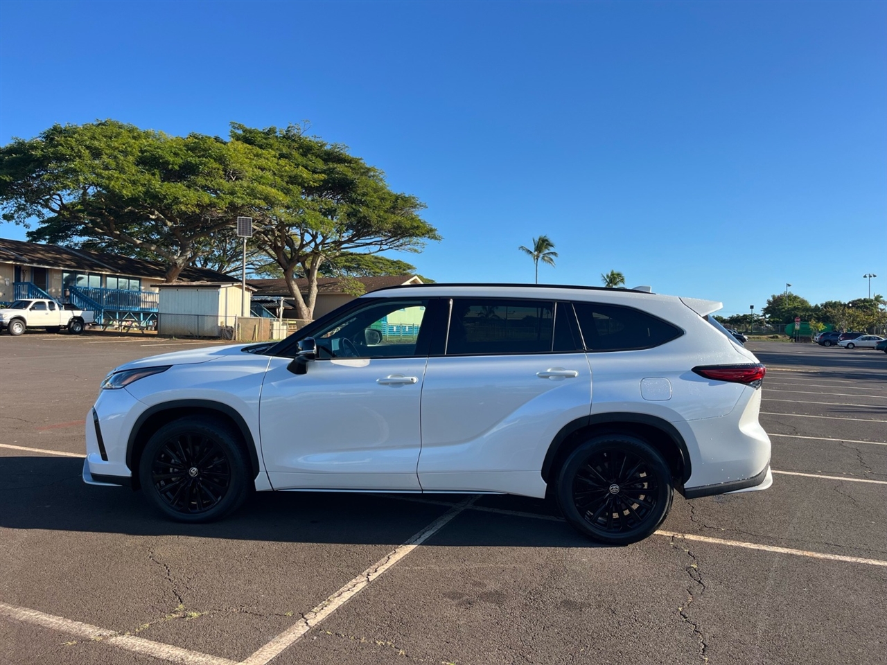 Toyota Highlander Others 2023 Toyota Highlander Others 2023