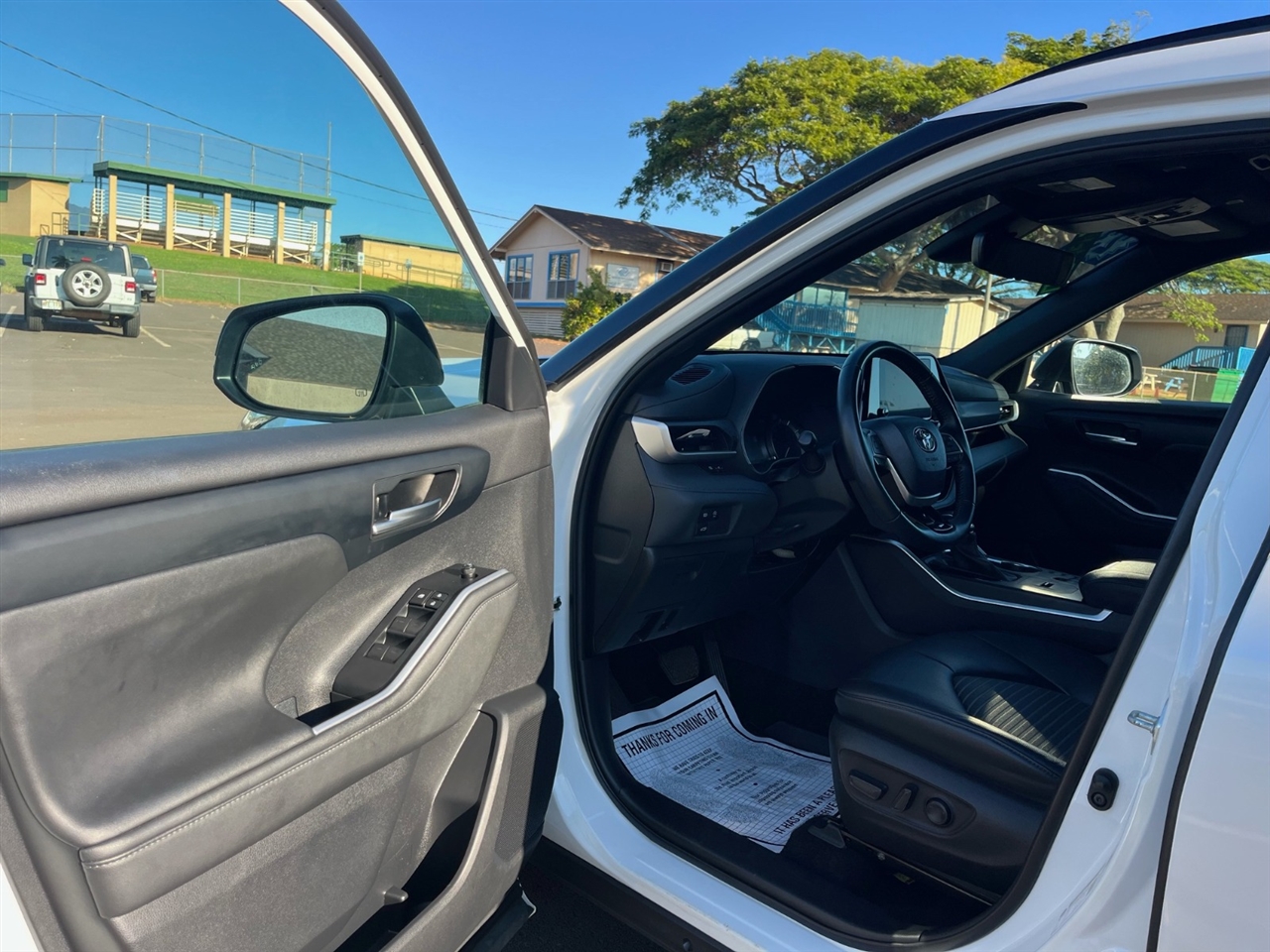 Toyota Highlander Others 2023 Toyota Highlander Others 2023