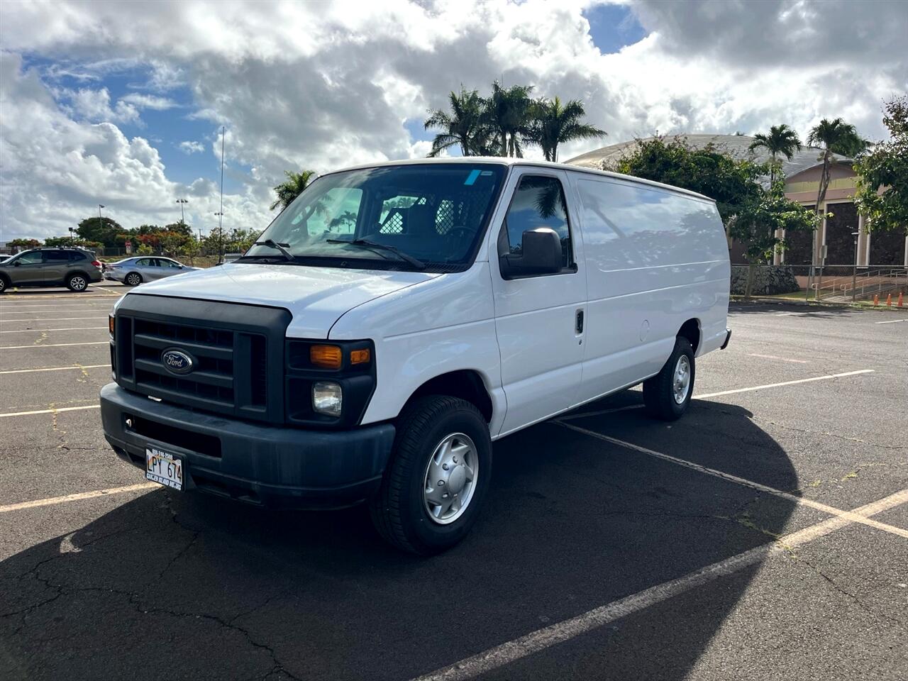 Ford Econoline E-350 Super Duty Extended 2014