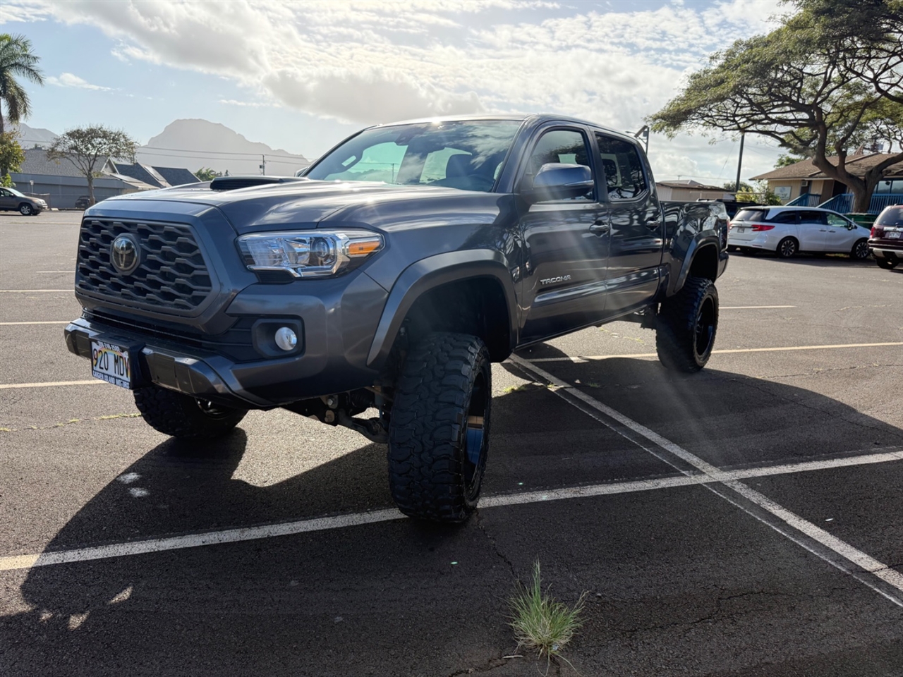 Toyota Tacoma SR5 Double Cab Super Long Bed V6 6AT 4WD 2023