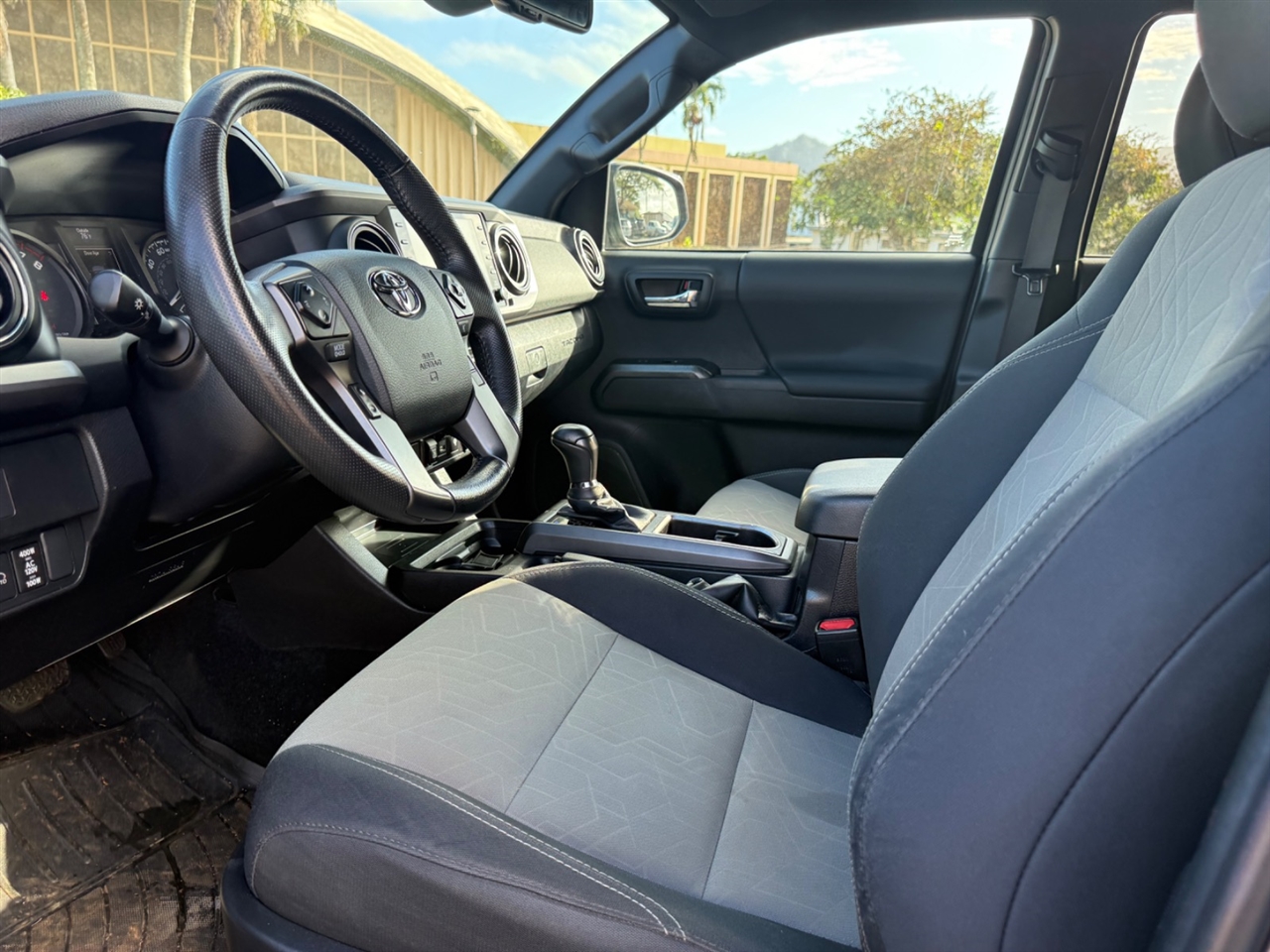 Toyota Tacoma SR5 Double Cab Super Long Bed V6 6AT 4WD 2023