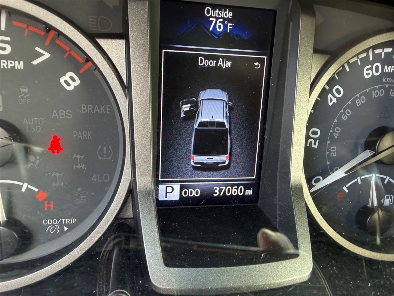 Toyota Tacoma SR5 Double Cab Super Long Bed V6 6AT 4WD 2023