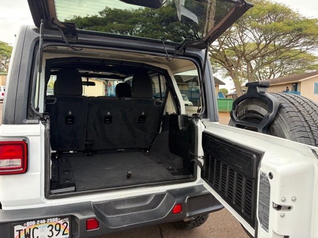 Jeep Wrangler Unlimited Sahara 2019