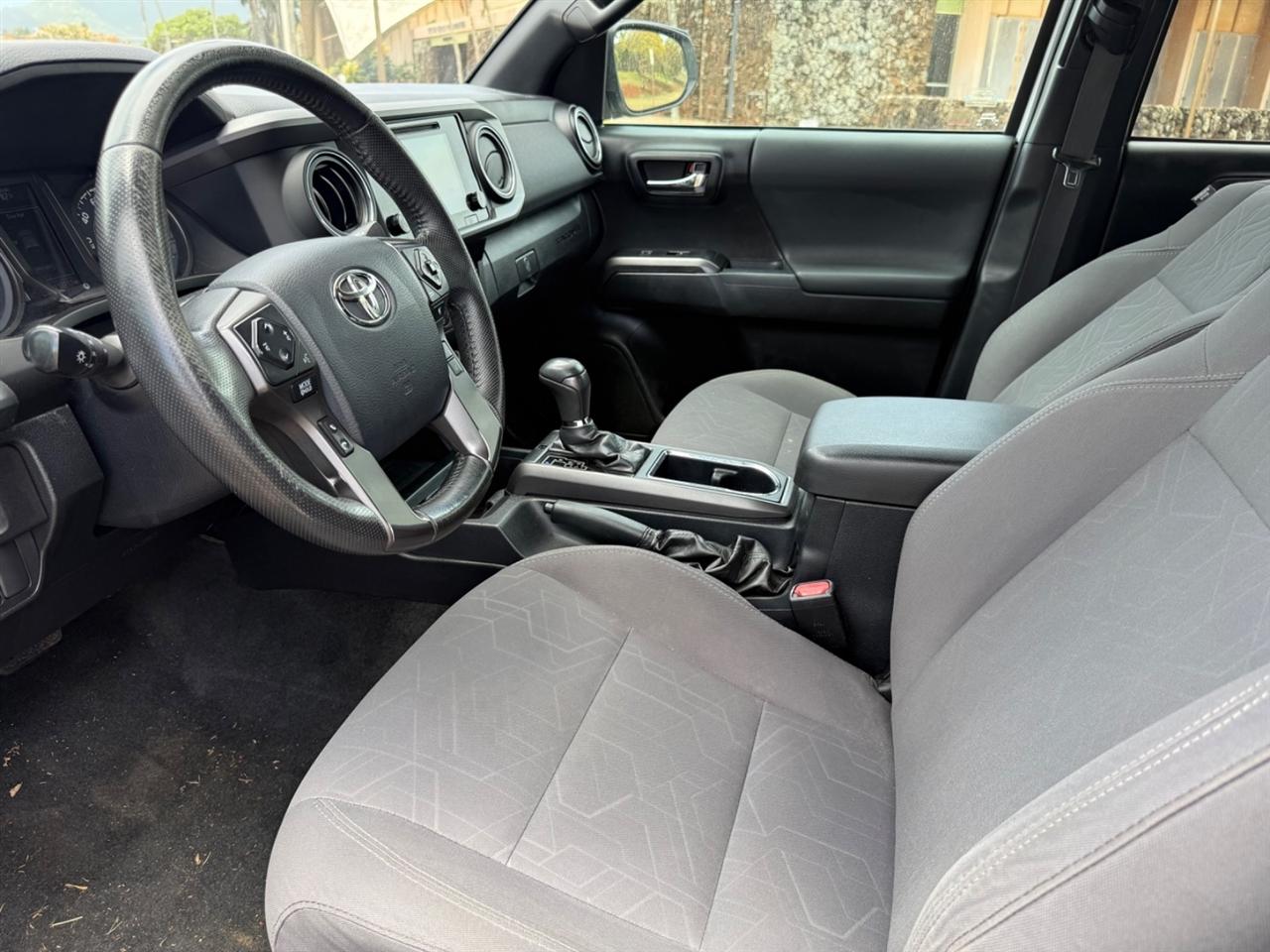 Toyota Tacoma TRD Off Road Double Cab 5' Bed V6 4x4 AT (Natl) 2019