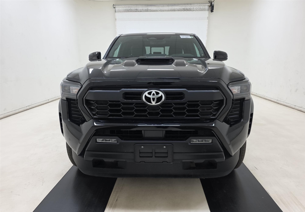 Toyota Tacoma TRD Sport Double Cab 4WD 2024