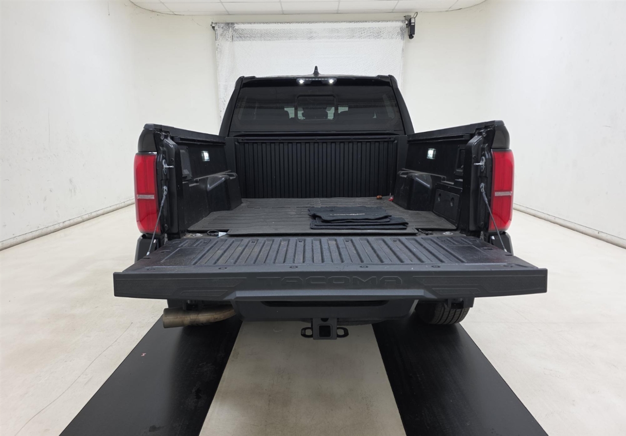 Toyota Tacoma TRD Sport Double Cab 4WD 2024