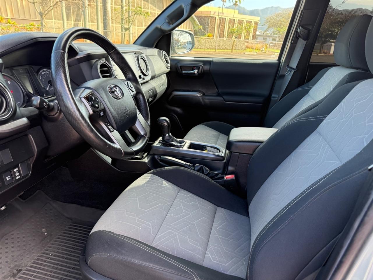 Toyota Tacoma SR5 Double Cab Long Bed V6 6AT 4WD 2023
