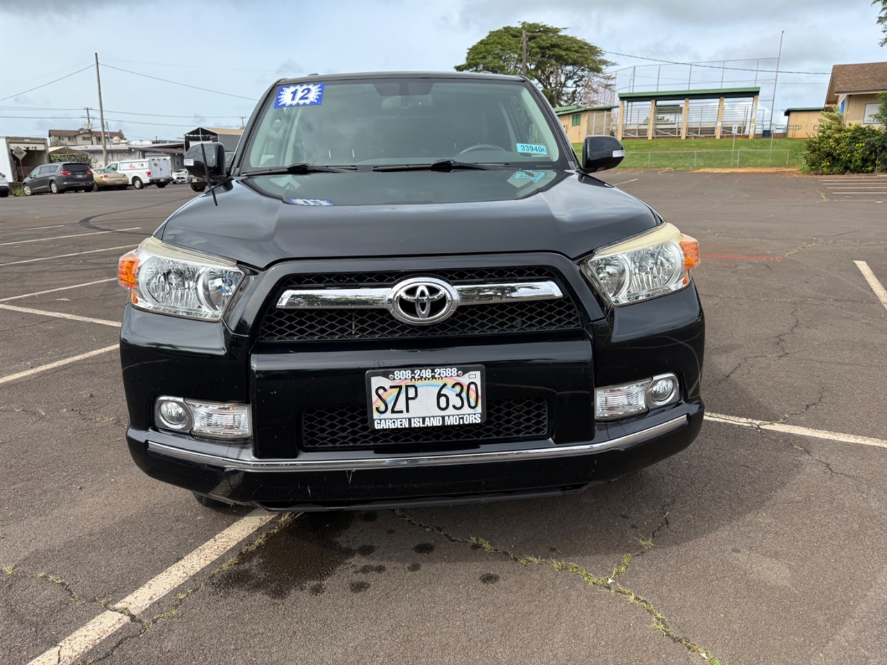Toyota 4Runner SR5 2WD 2012