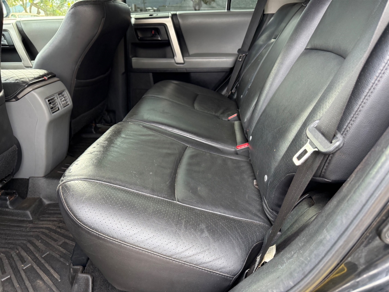 Toyota 4Runner SR5 2WD 2012